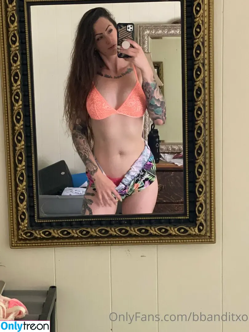 bbanditxo nude photo #1790 (Badlandbandit)