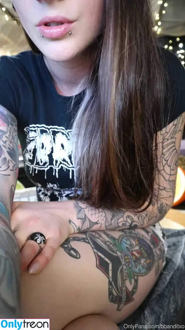 bbanditxo nude photo #2091 (Badlandbandit)