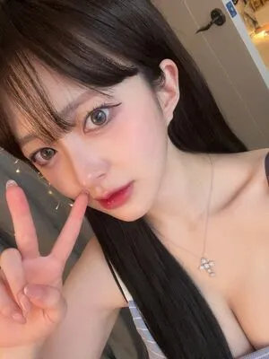 bbang9.2 / flower1023 / 김빵귤 nude photo #0149