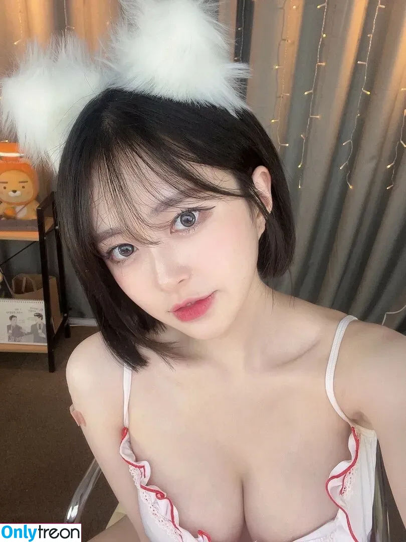 bbang9.2 nude photo #0062 (flower1023 / 김빵귤)