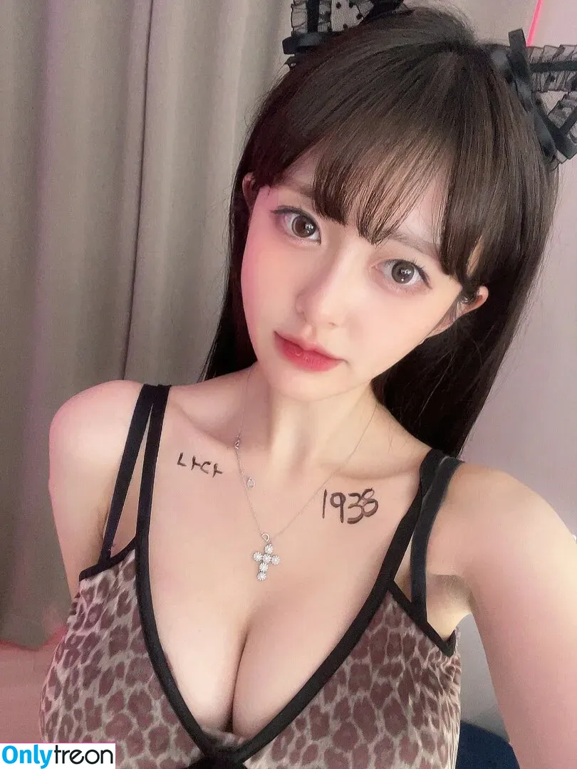 bbang9.2 nude photo #0130 (flower1023 / 김빵귤)