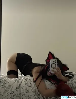 Bbaybeebirkin / beevibinn / chocoostrabieee / lilpinkiezzz / riukumabear nude photo #0174