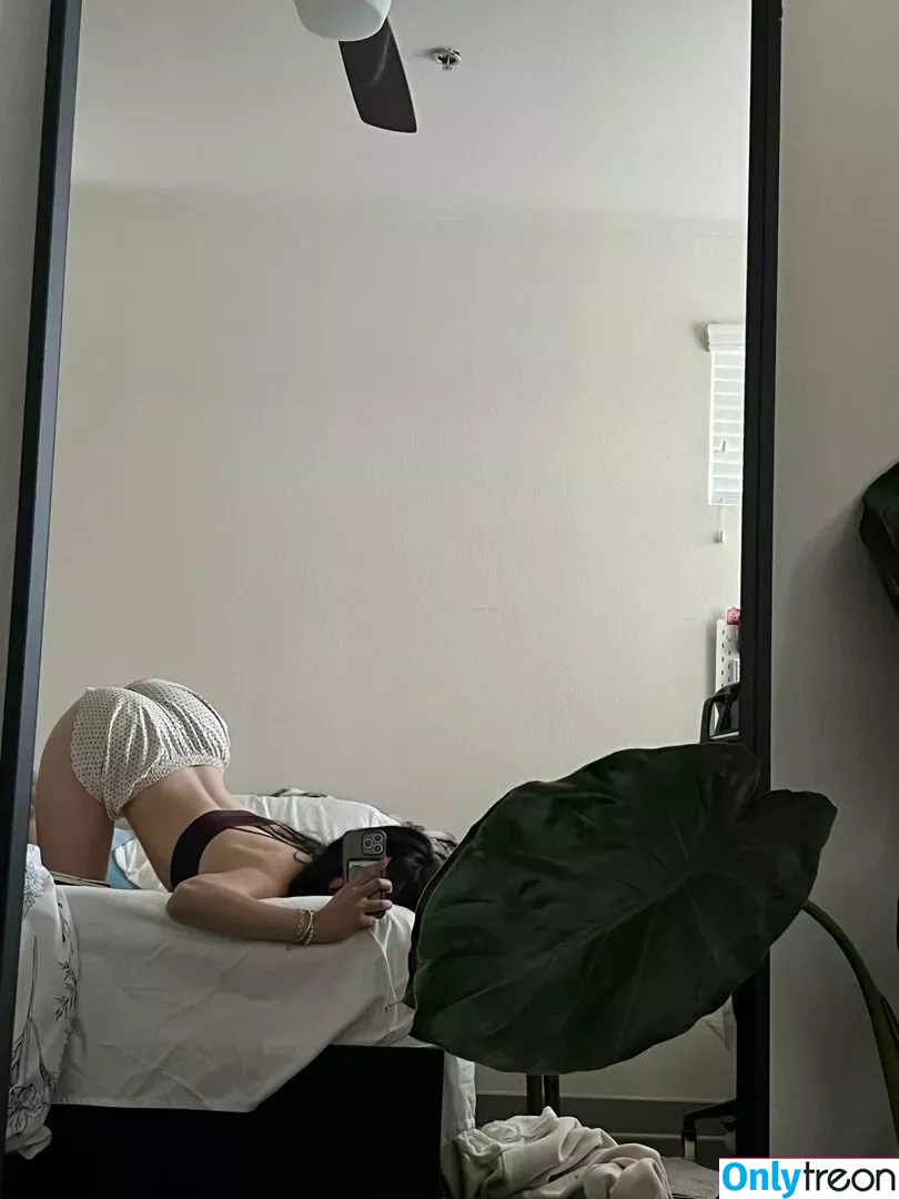 Bbaybeebirkin nude photo #0064 (beevibinn / chocoostrabieee / lilpinkiezzz / riukumabear)