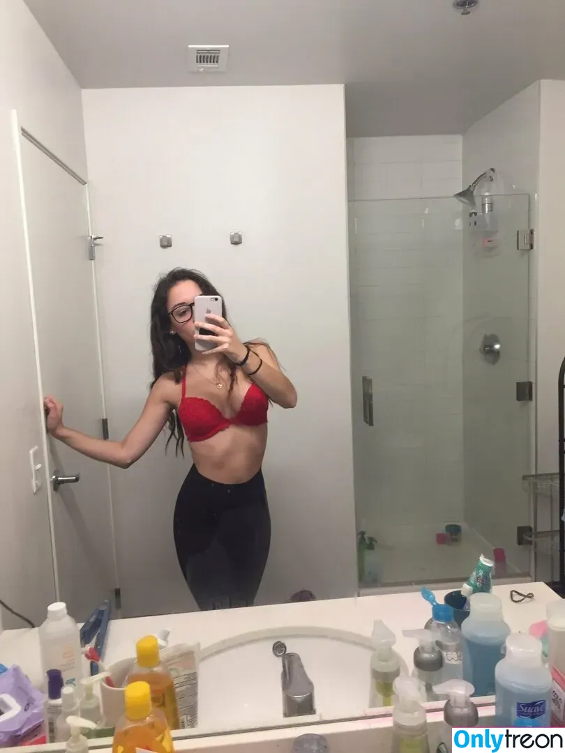 bbbabieee nude photo #0022 (bbbabieee)