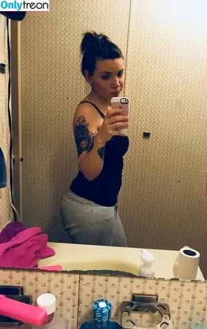 bbcaddictedwife / blueyyedbeautyy / reel nude photo #0034