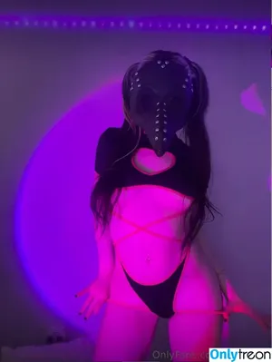 bbplague / Slimthicccsenpai nude photo #0104