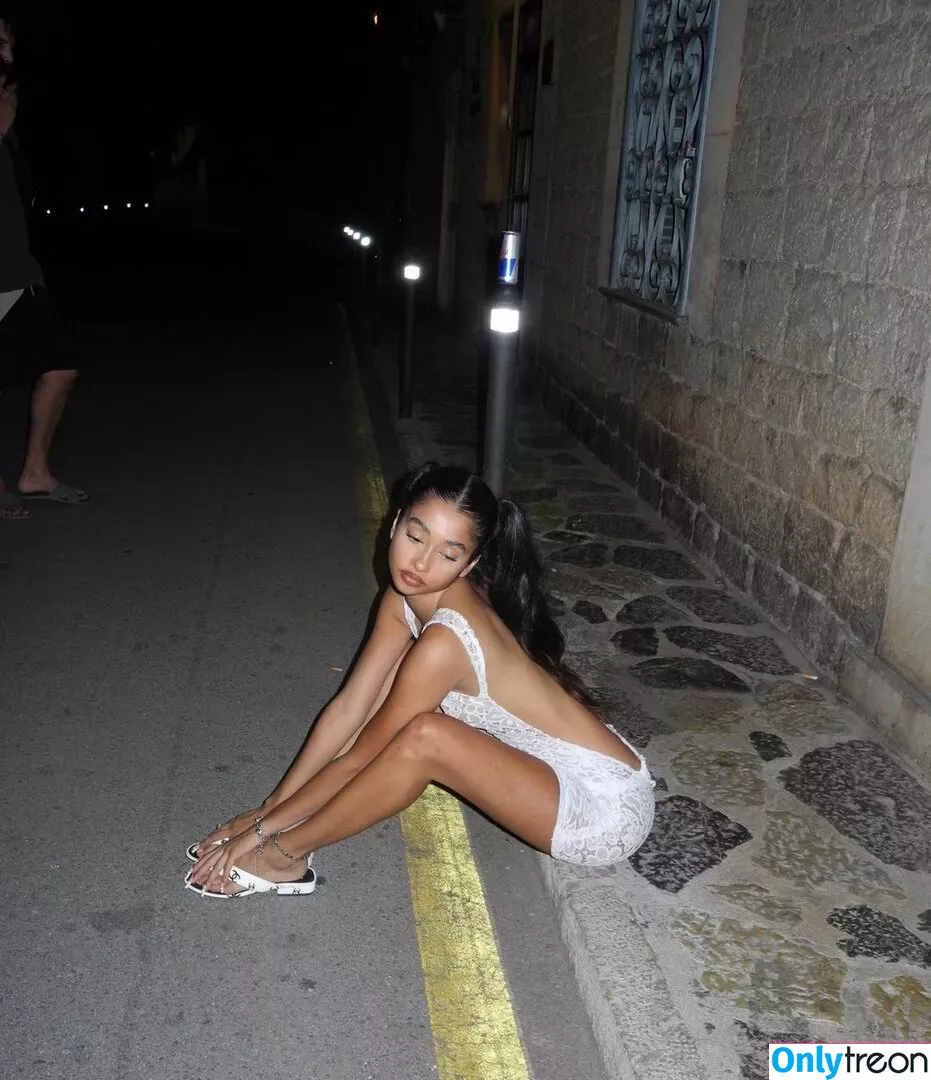Bbtrickz nude photo #0004 (belizekazi)