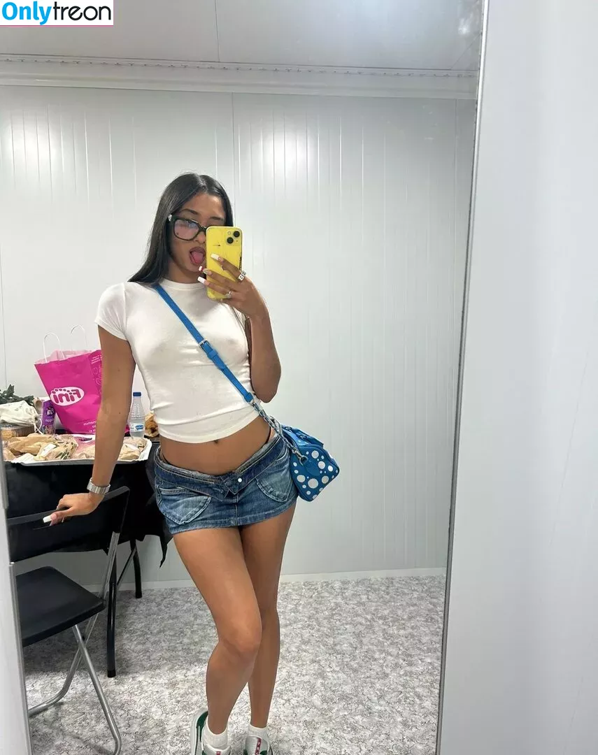 Bbtrickz nude photo #0027 (belizekazi)