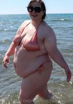 bbw_bonnie / bbwfeedeebonnie nude photo #0068