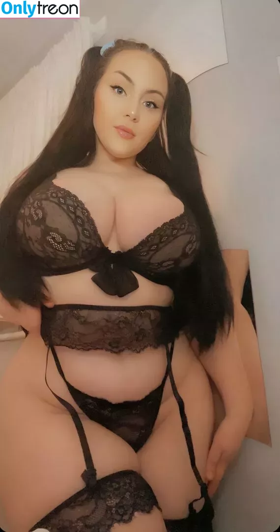 bbw_emiixox nude photo #0001 (amyymarie118 / bbwemx)
