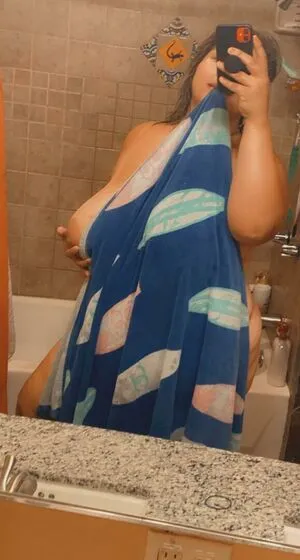 bbw_essence_xoxo / u15122772 nude photo #0006