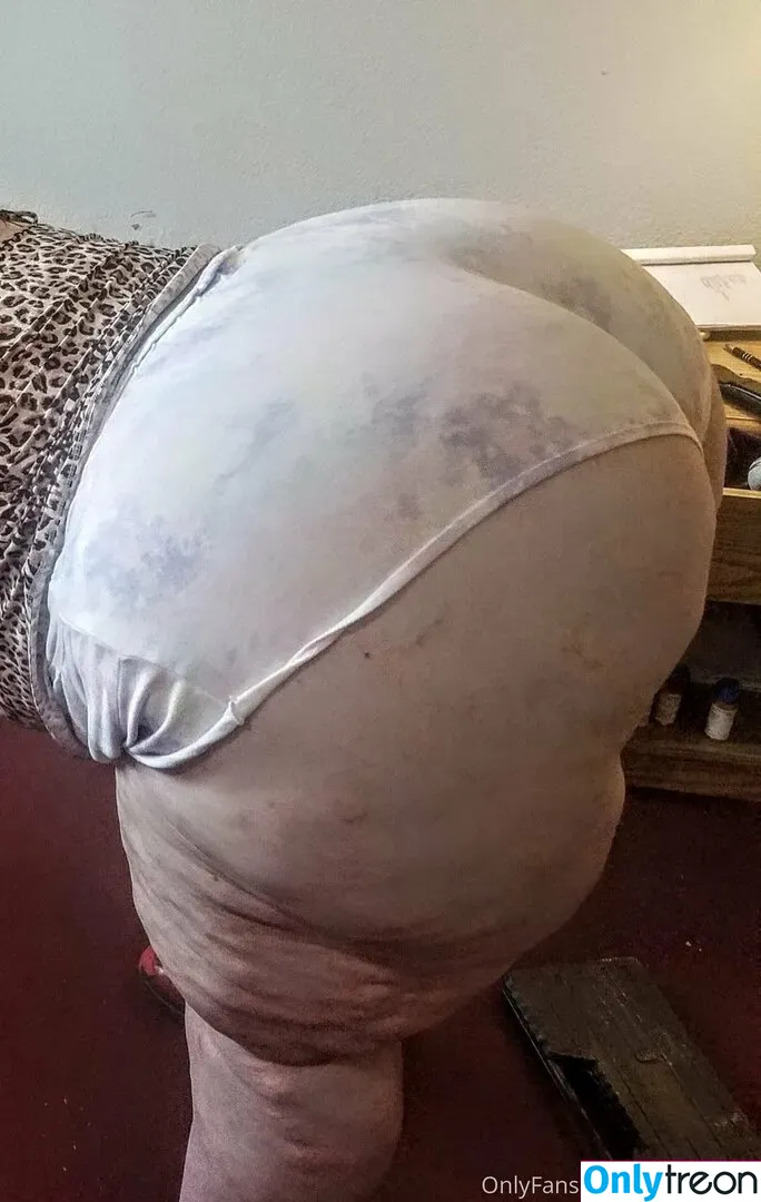 bbw4red20 nude photo #0041 (ssbbw4red20)