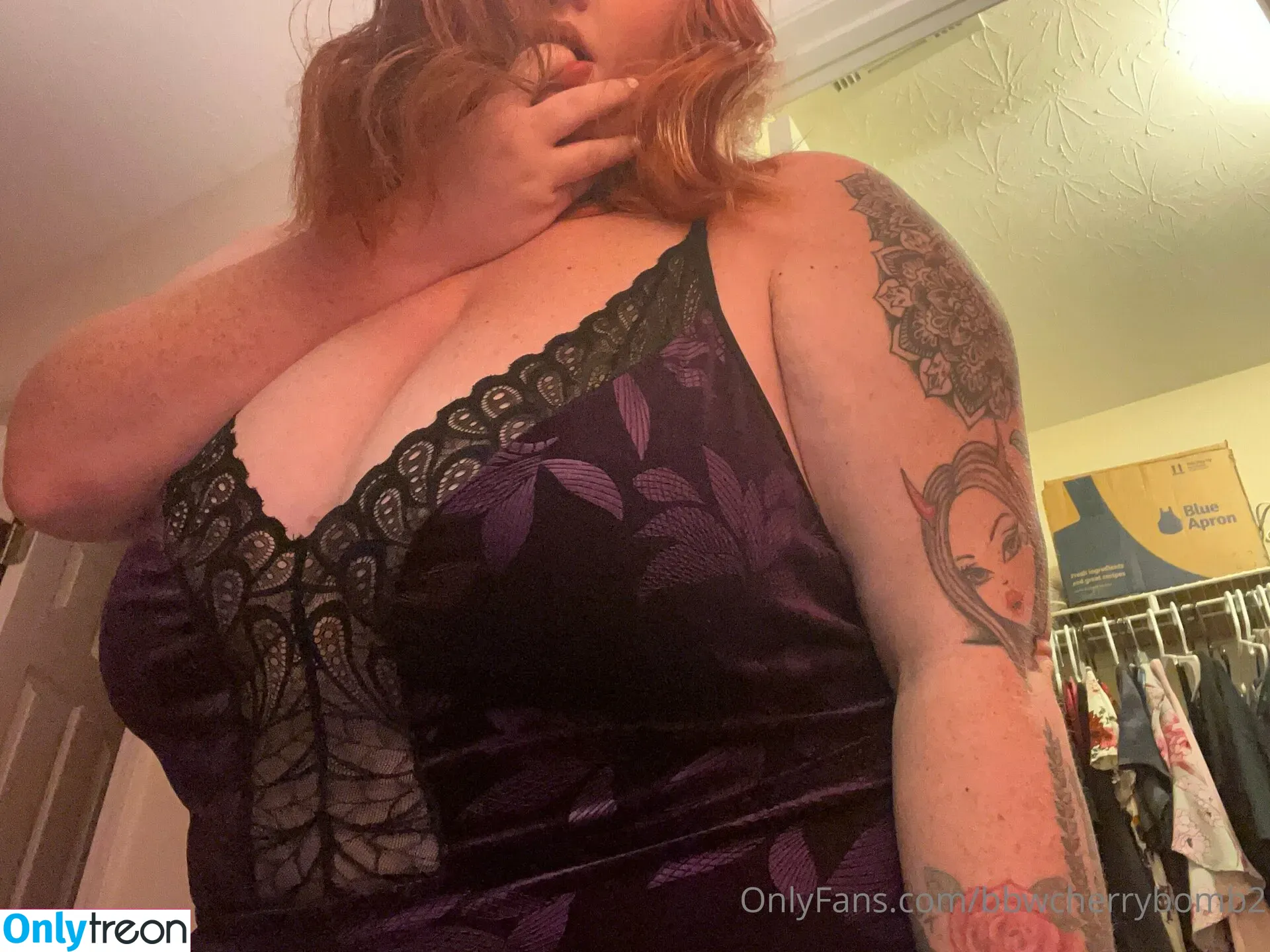 bbwcherrybomb2 nude photo #0003 (bbwcherrybomb2)