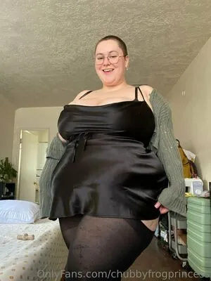 bbwfrogprincess / frogprincesscrafts nude photo #0076