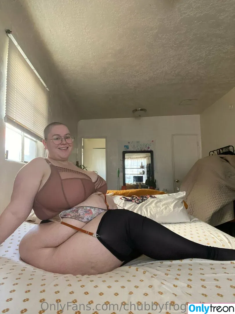 bbwfrogprincess nude photo #0001 (frogprincesscrafts)