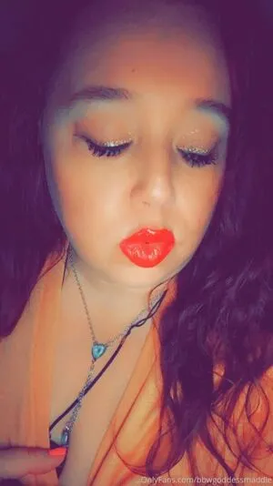 bbwgoddessmaddie / spoiled_goddeess nude photo #0035