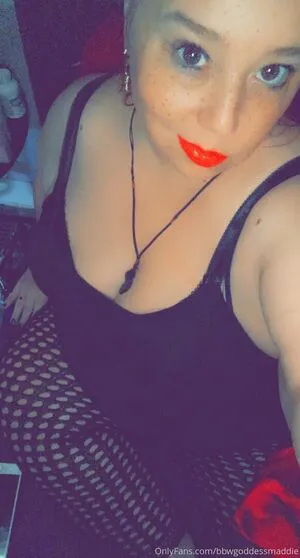 bbwgoddessmaddie / spoiled_goddeess nude photo #0045