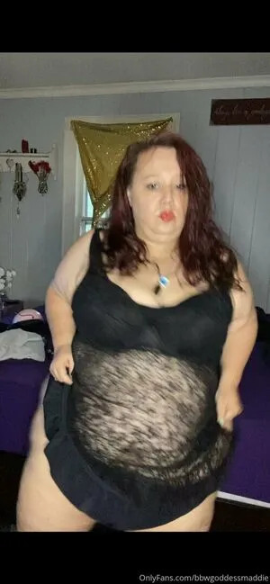 bbwgoddessmaddie / spoiled_goddeess nude photo #0070