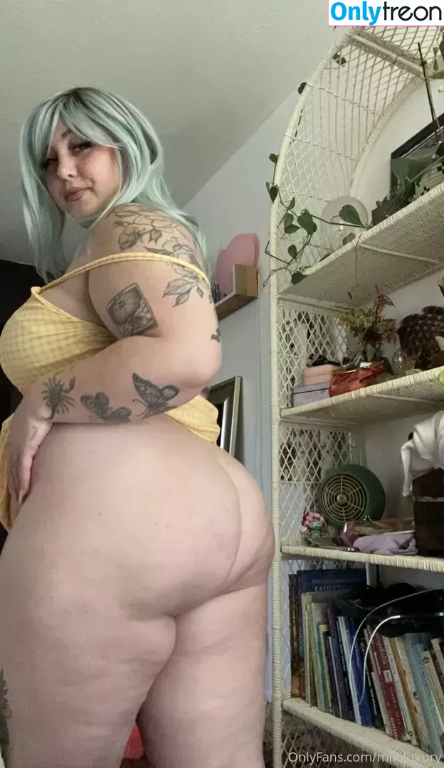 bbwgoddessmilo nude photo #0015 (inside_my_universe)