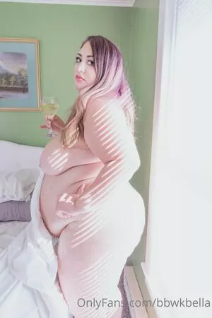 bbwkbella / bella.stephens nude photo #0002