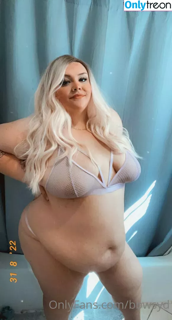 bbwsyd nude photo #0033 (its_jst_shay)