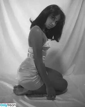 bbyg6rl / bbygrll nude photo #0316