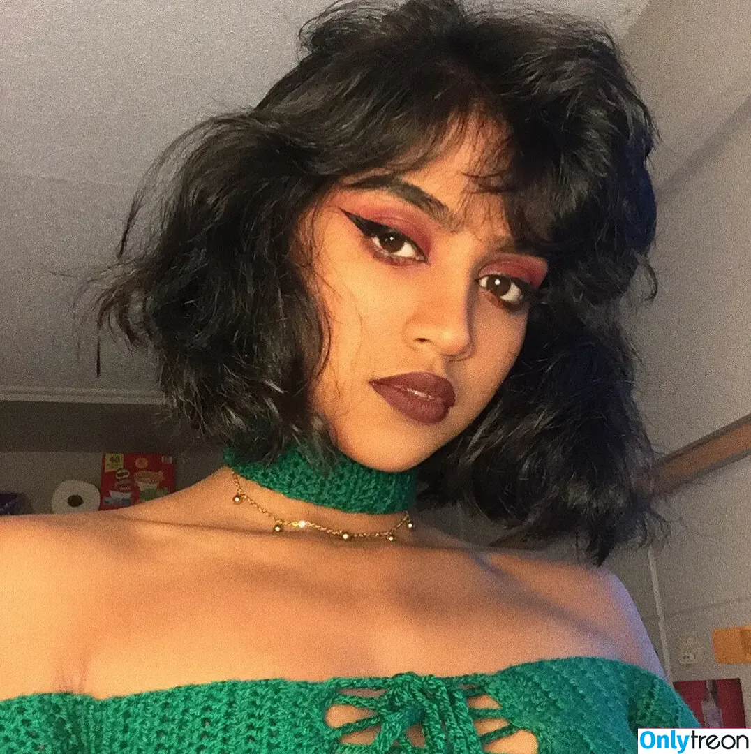 bbyg6rl nude photo #0080 (bbygrll)