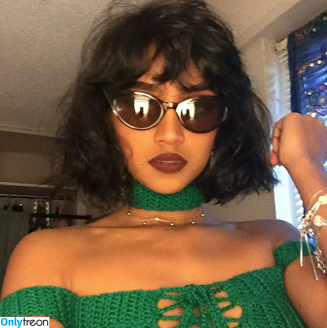 bbyg6rl nude photo #0082 (bbygrll)