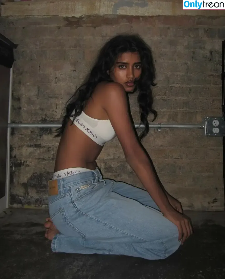 bbyg6rl nude photo #0244 (bbygrll)