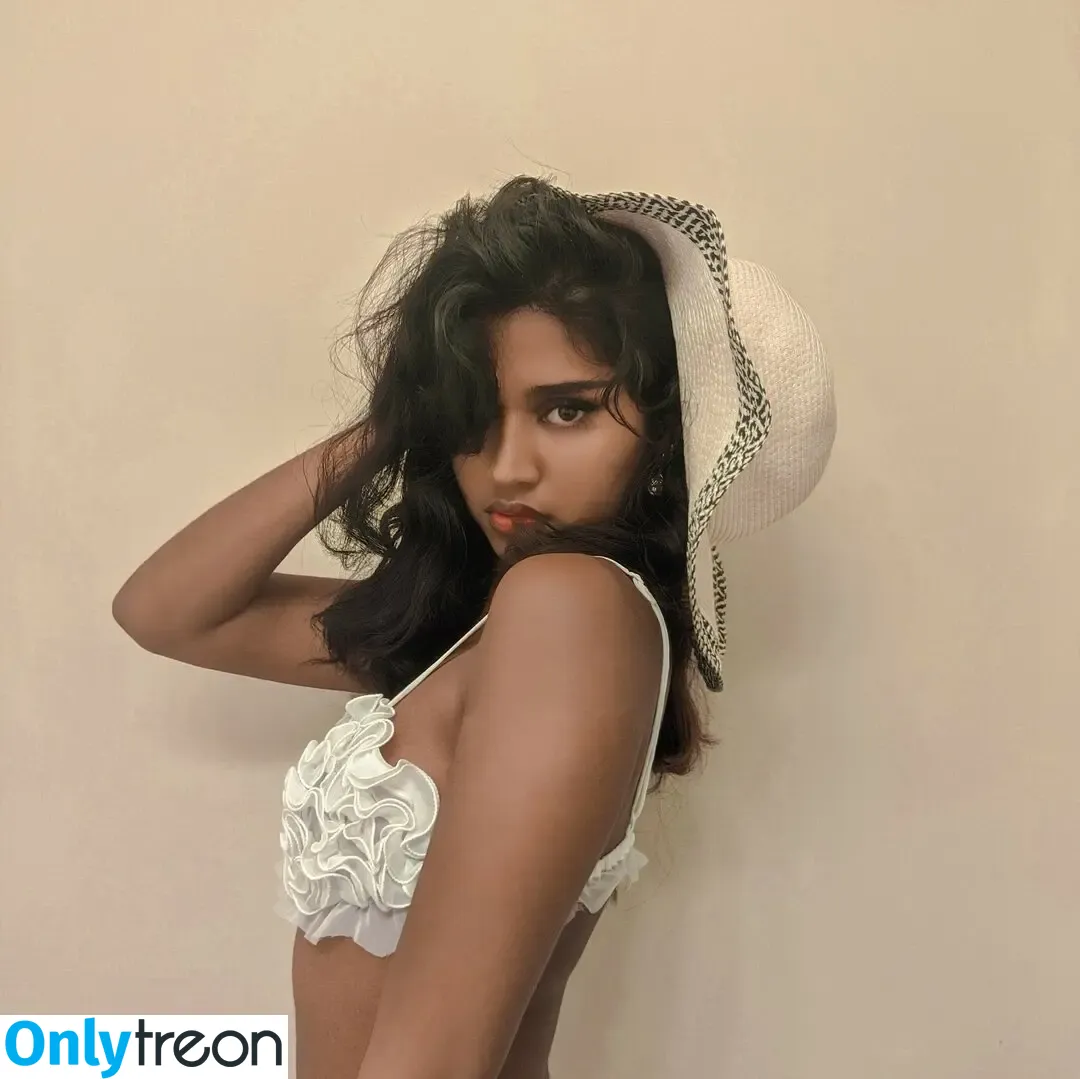 bbyg6rl nude photo #0283 (bbygrll)