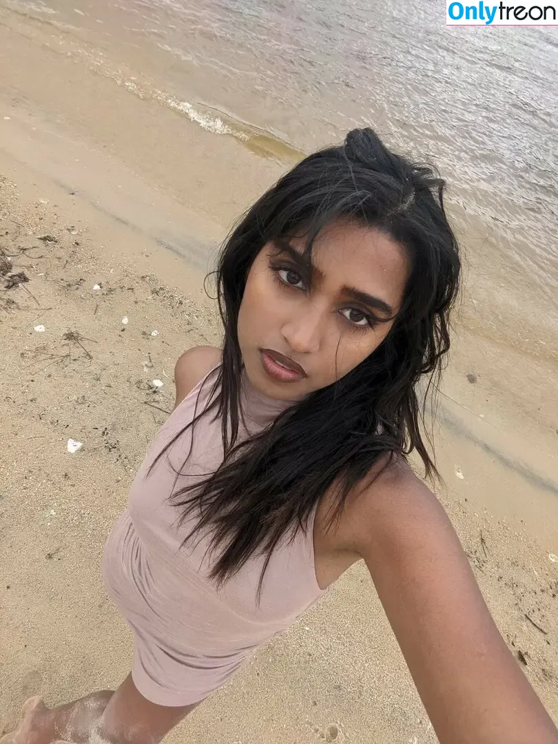 bbyg6rl nude photo #0305 (bbygrll)