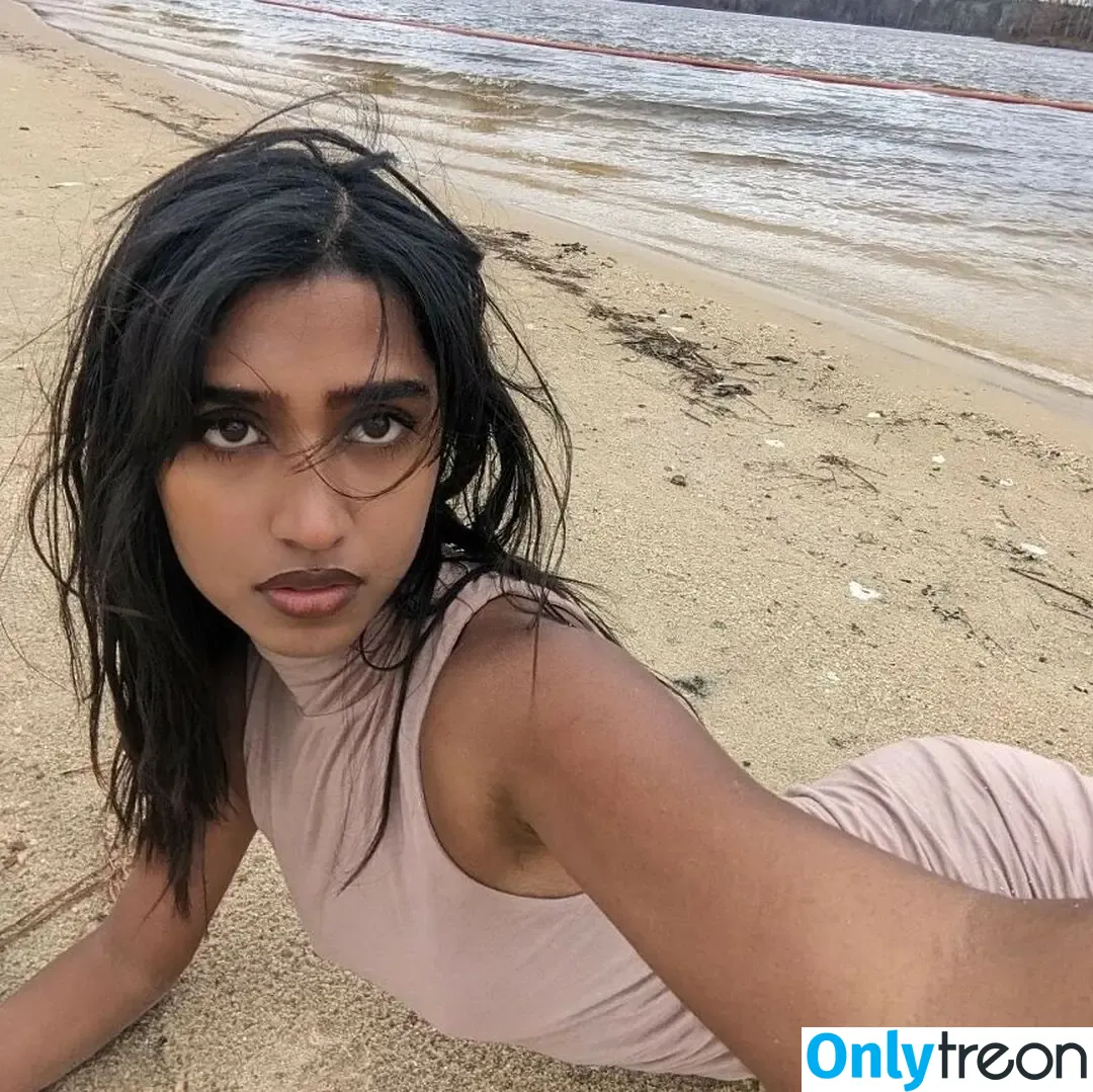 bbyg6rl nude photo #0342 (bbygrll)