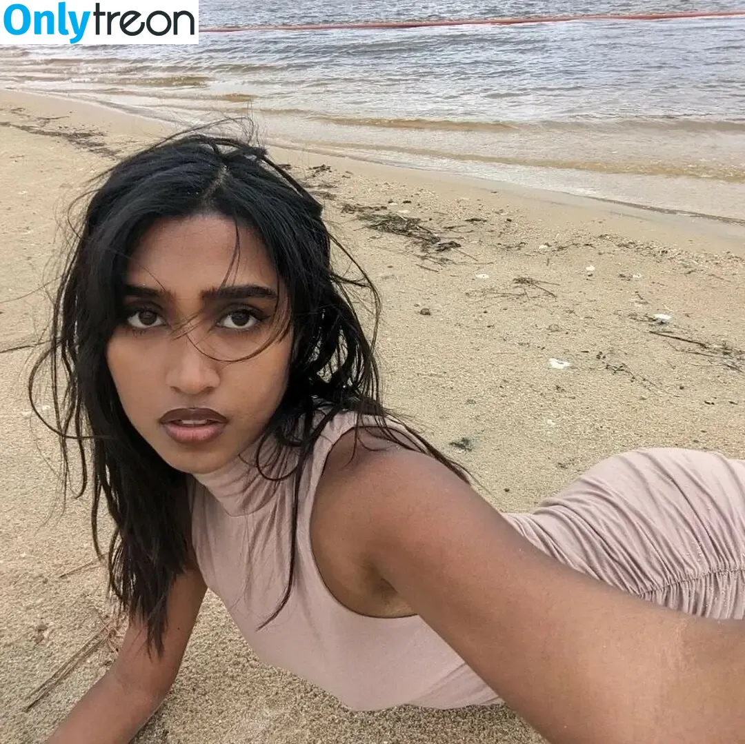 bbyg6rl nude photo #0343 (bbygrll)