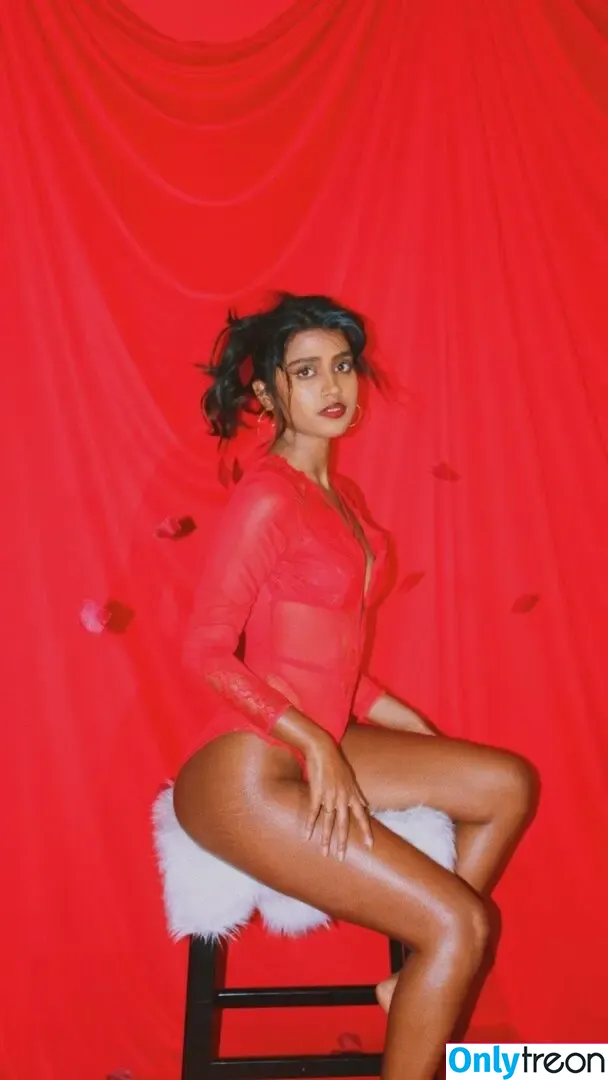 bbyg6rl nude photo #0428 (bbygrll)