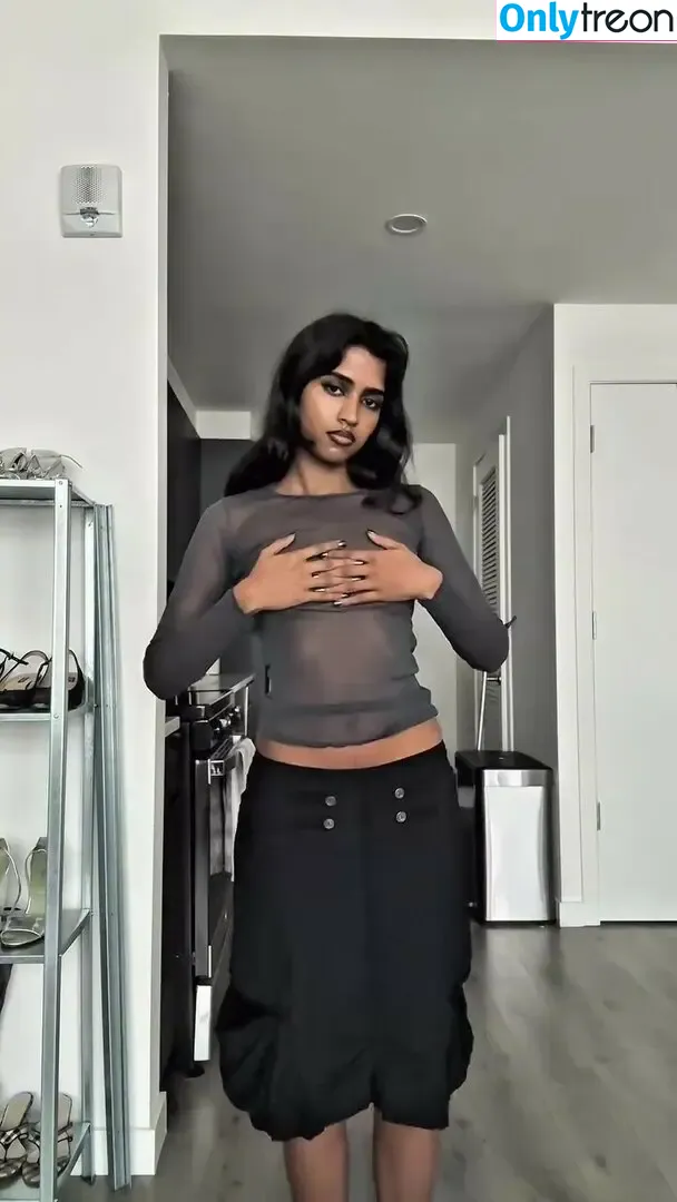 bbyg6rl nude photo #0487 (bbygrll)