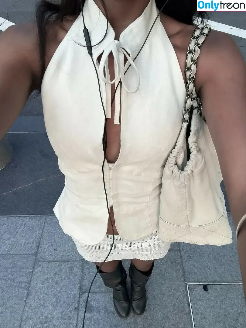 bbyg6rl nude photo #0532 (bbygrll)
