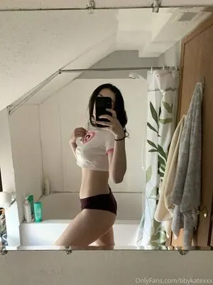  nude photo #0022