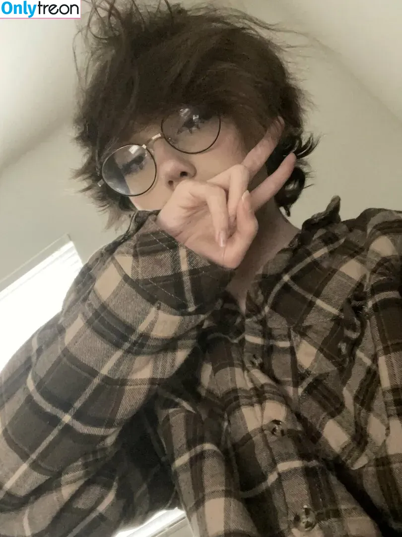 Bbykoda nude photo #0014 (bbyk0da / bbykodak)