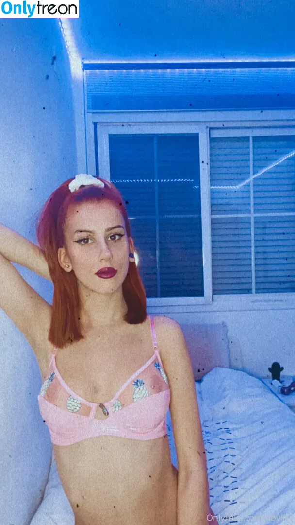 bbyliilii nude photo #0020 (bbyliilii)