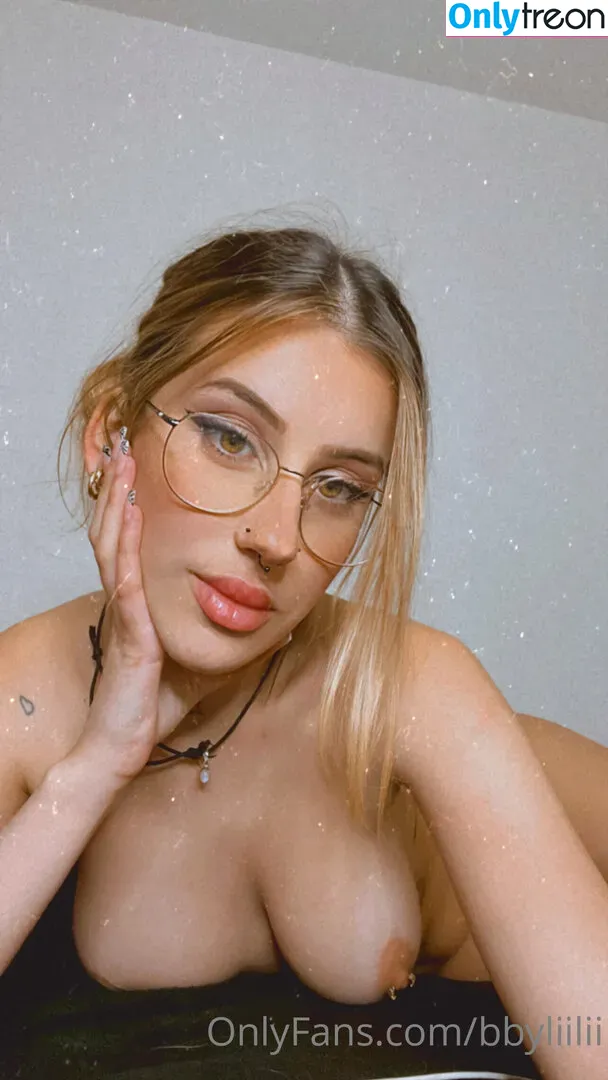 bbyliilii nude photo #0171 (bbyliilii)