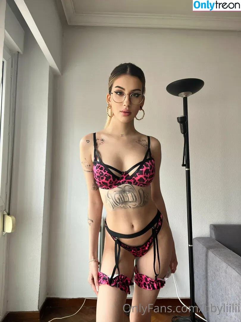 bbyliilii nude photo #0187 (bbyliilii)
