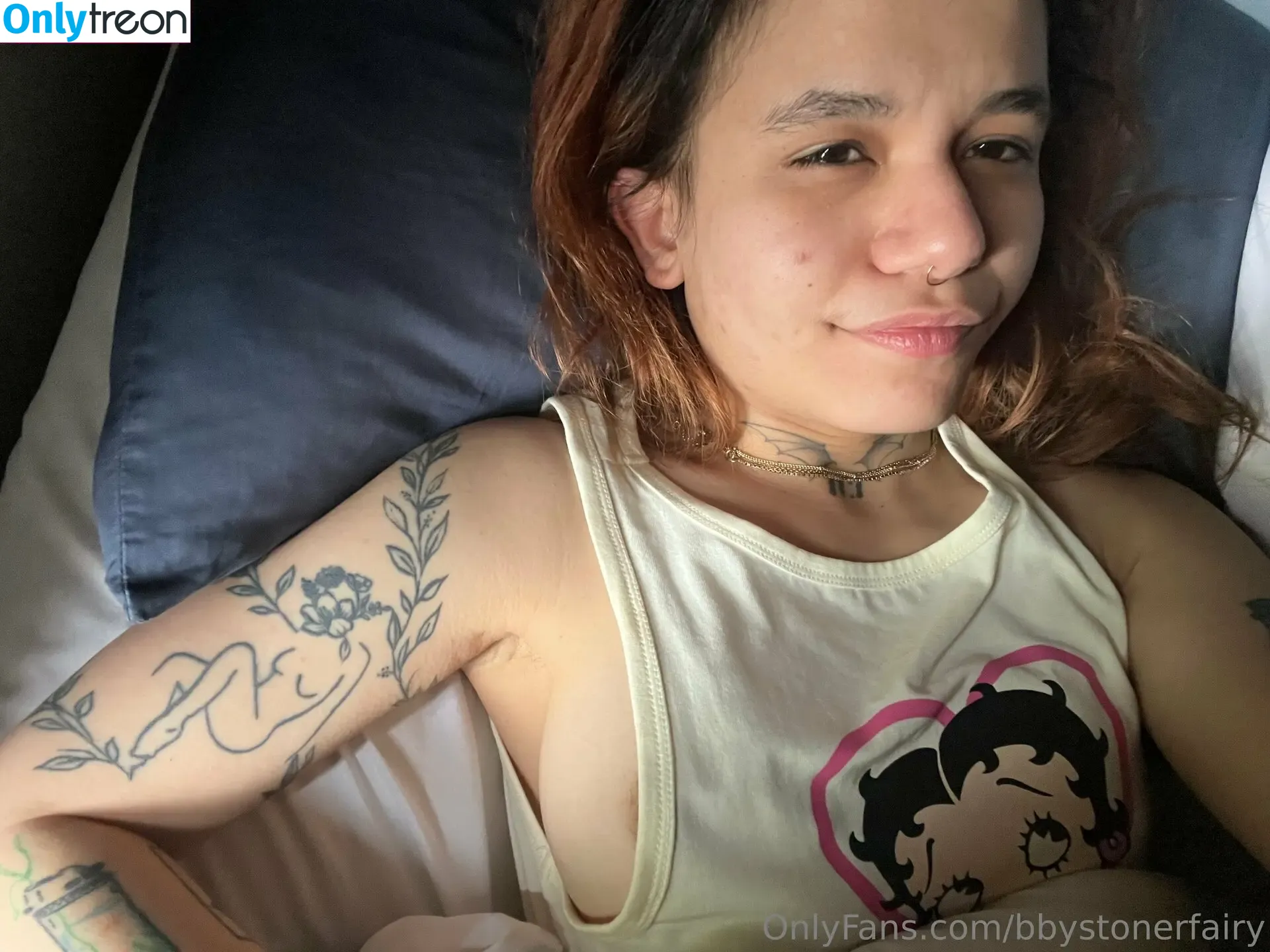 bbystonerfairy nude photo #0022 (bbystonerfairy)