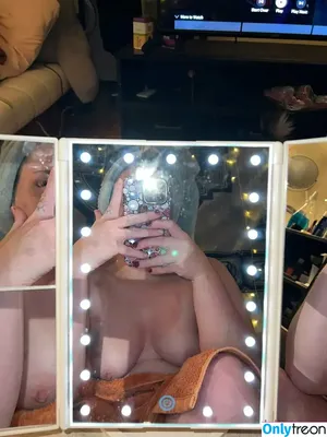  nude photo #0006
