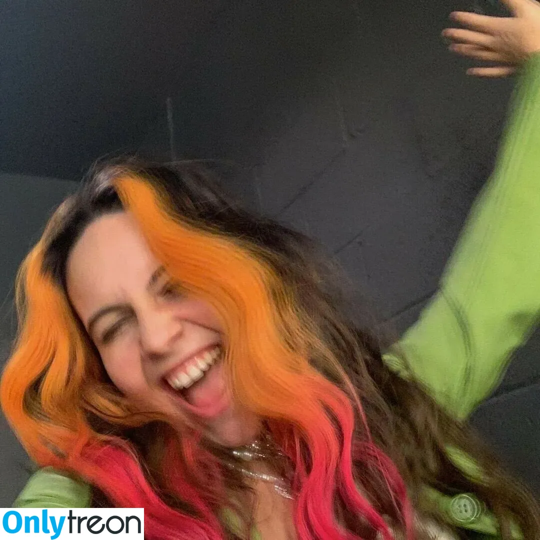 Bea Miller nude photo #0126 (beamiller)