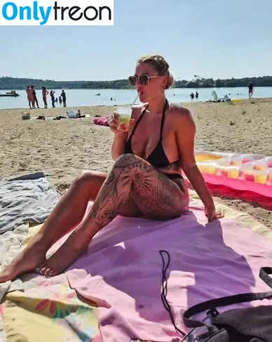 Beach nude photo #0052 (Beach)