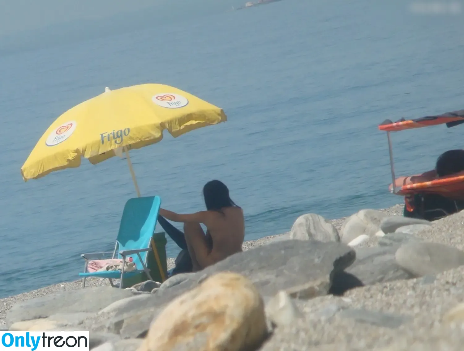 Beach nude photo #1369 (Beach)