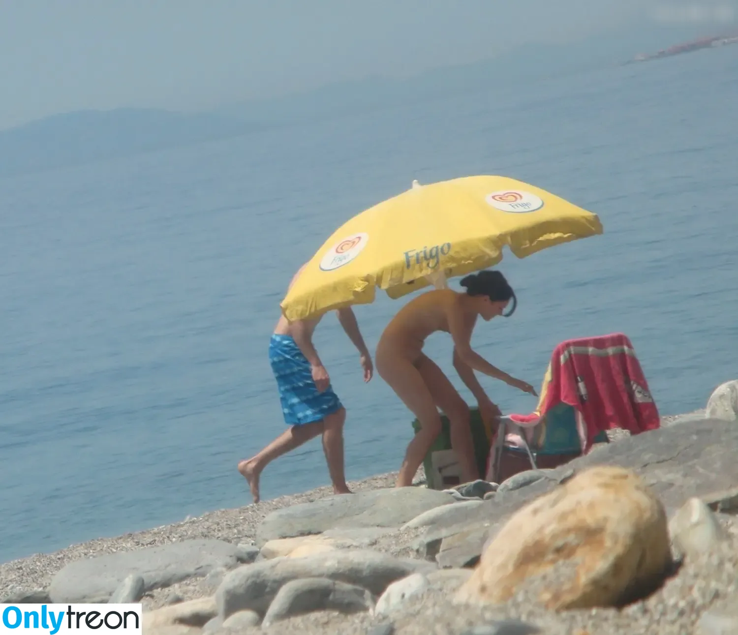 Beach nude photo #1382 (Beach)