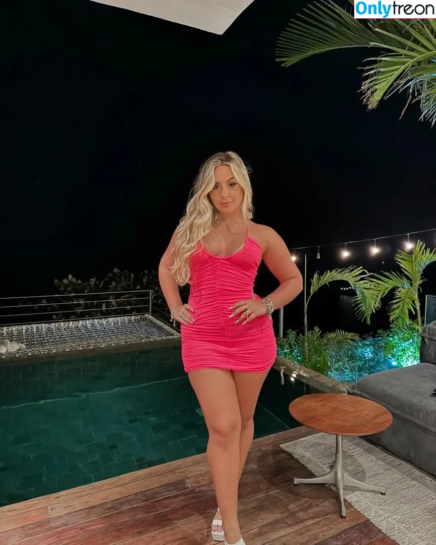 Beatriz Luz Bosi nude photo #0002 (beatrizbosi)