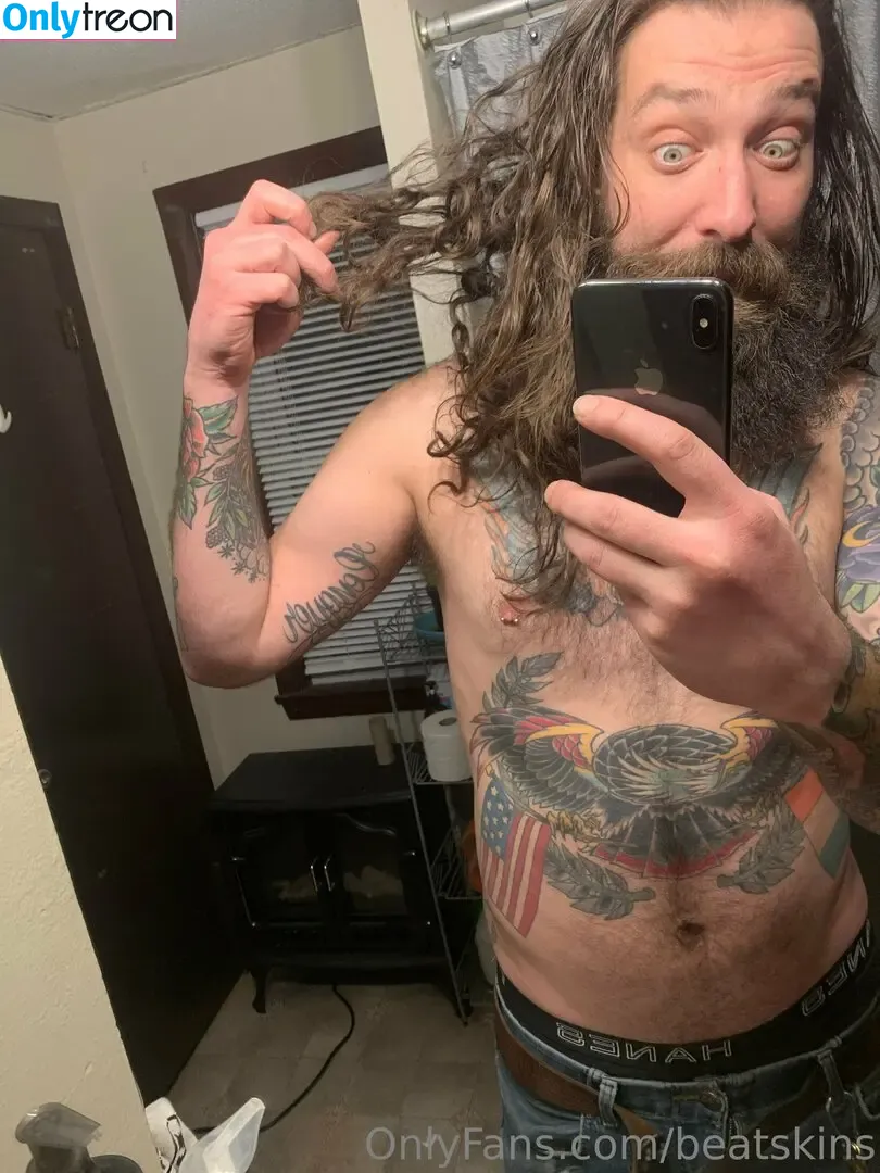 beatskins nude photo #0023 (thebearskinsband)
