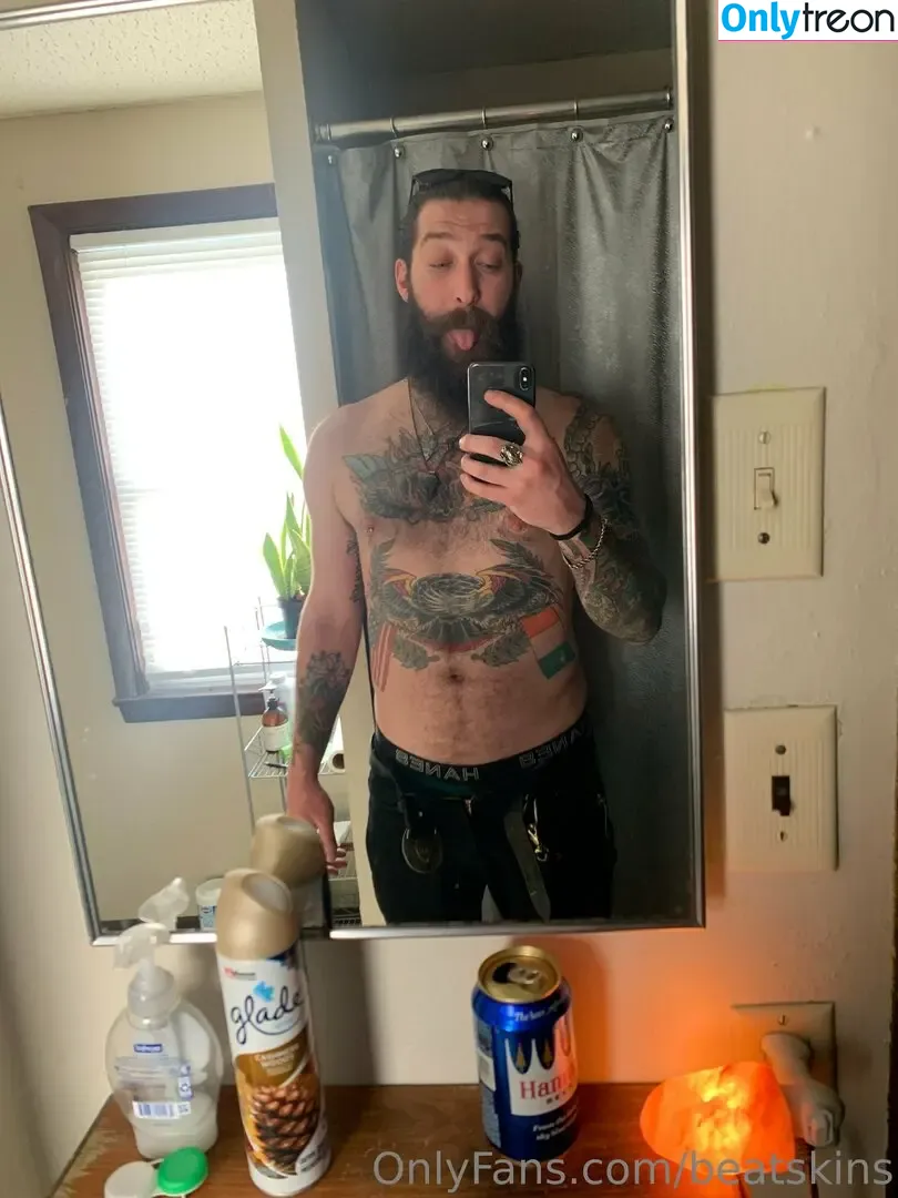 beatskins nude photo #0024 (thebearskinsband)